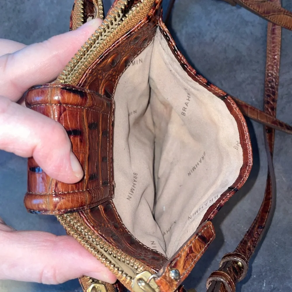 Brahmin crossbody bag, Mojito. Pecan crocodile embossed leather - Picture 7 of 9